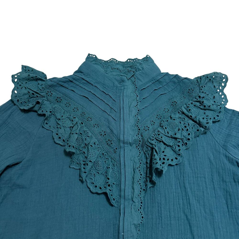 NEW Hyacinth House Tuckernuck Teal Eyelet Tatum Blouse Lace Trim Ruffle Large - Picture 11 of 14
